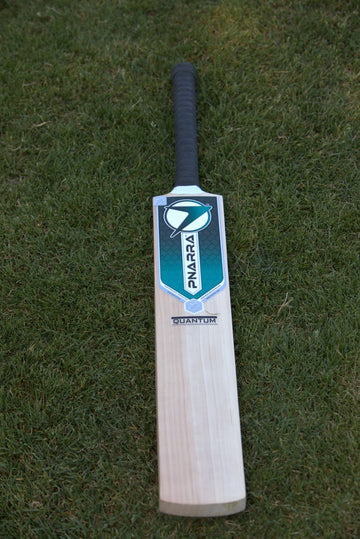 PNARRA Quantum Premium English Willow Cricket Bat